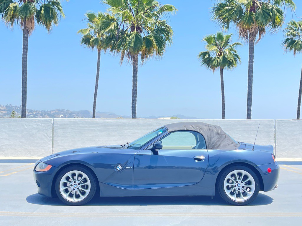 2004 BMW Z4 Image 1