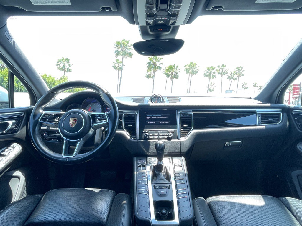 2017 Porsche Macan Image 86