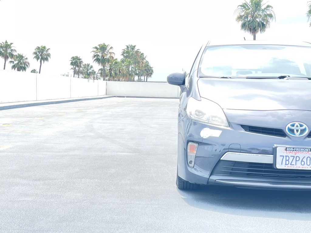 2013 Toyota Prius Image 15