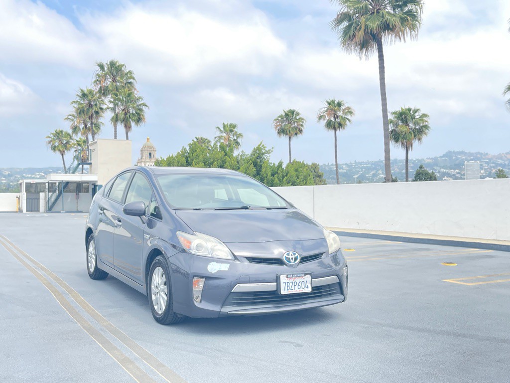 2013 Toyota Prius Image 22