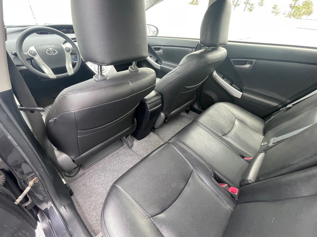 2013 Toyota Prius Image 55