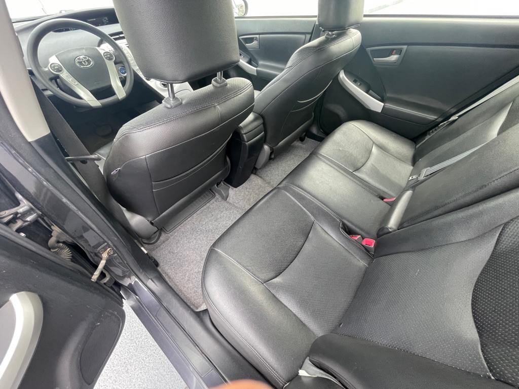 2013 Toyota Prius Image 60