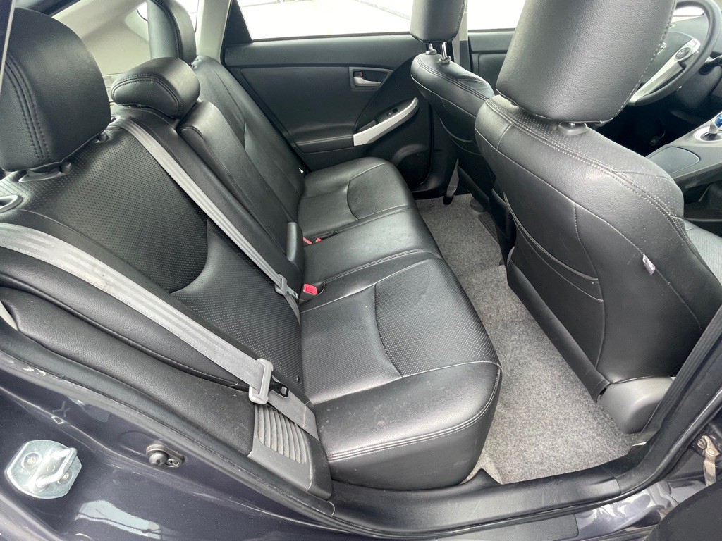 2013 Toyota Prius Image 65