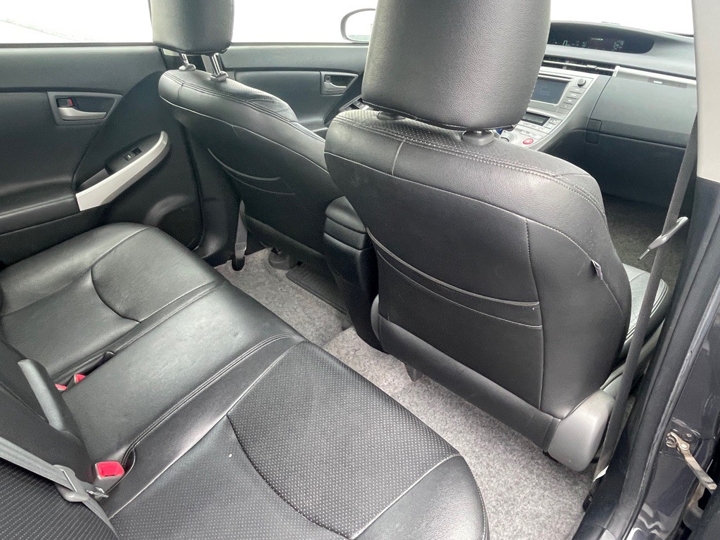 2013 Toyota Prius Image 71