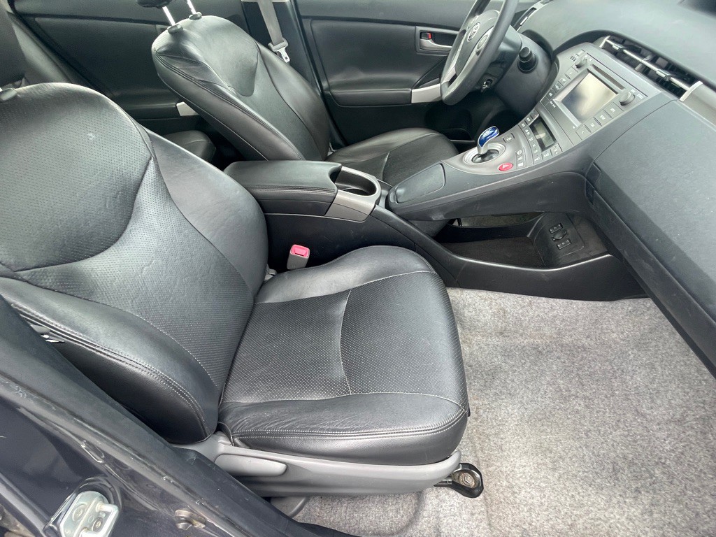 2013 Toyota Prius Image 77