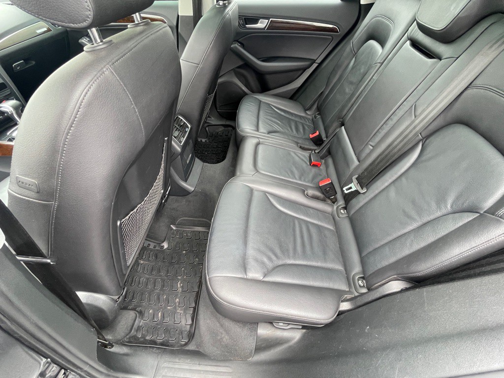 2015 Audi Q5 Image 48