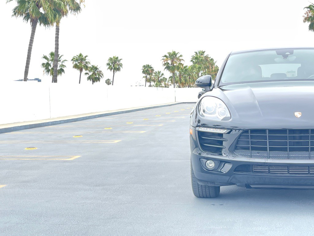 2018 Porsche Macan Image 19
