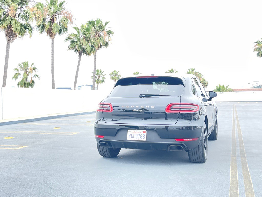 2018 Porsche Macan Image 33