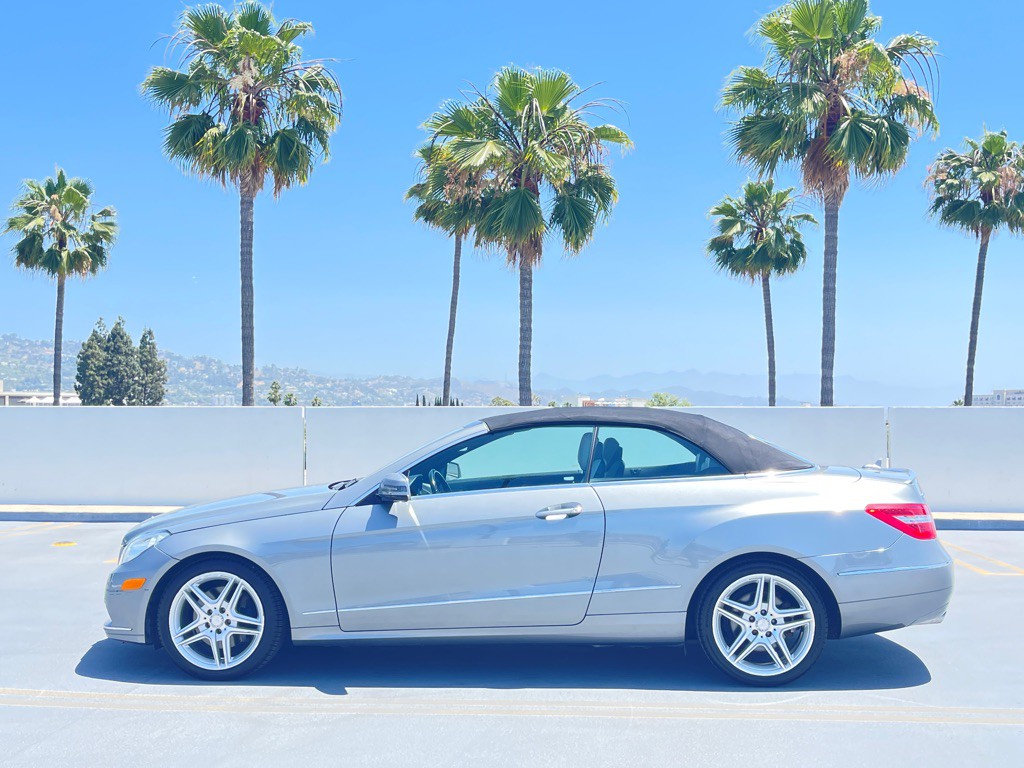 2011 Mercedes-Benz E-Class Image 14