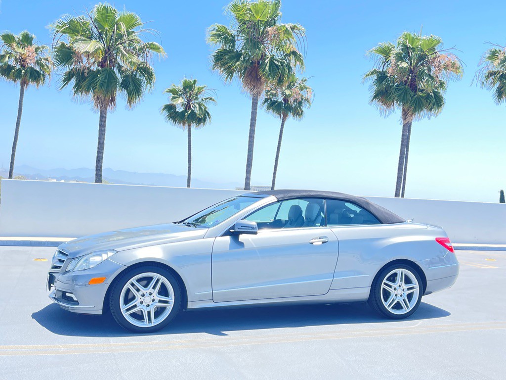 2011 Mercedes-Benz E-Class Image 16