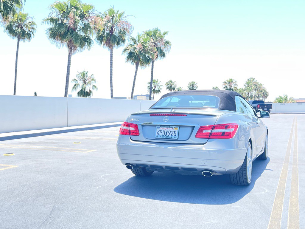 2011 Mercedes-Benz E-Class Image 36