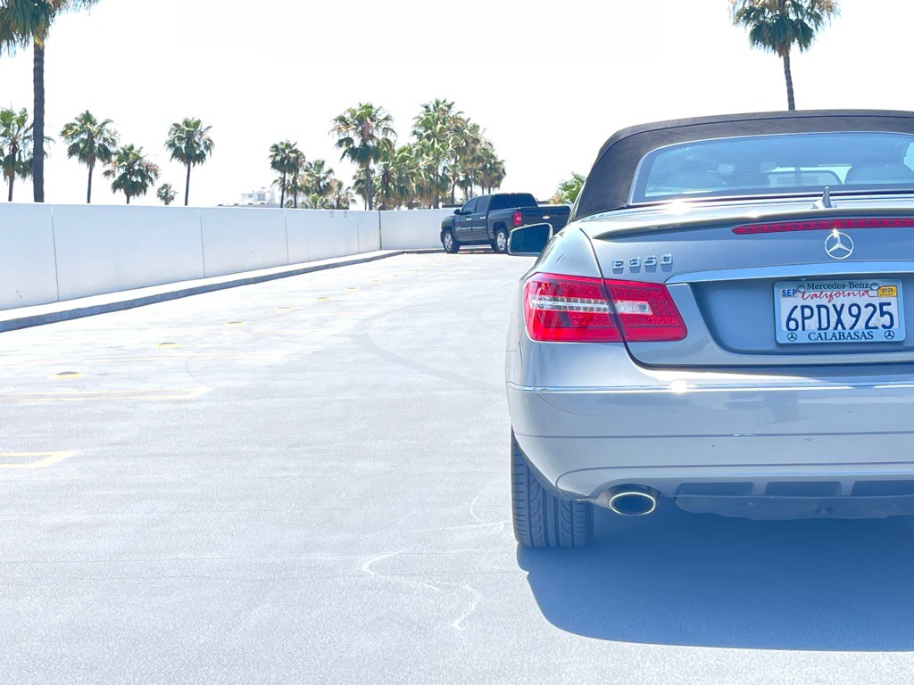 2011 Mercedes-Benz E-Class Image 38