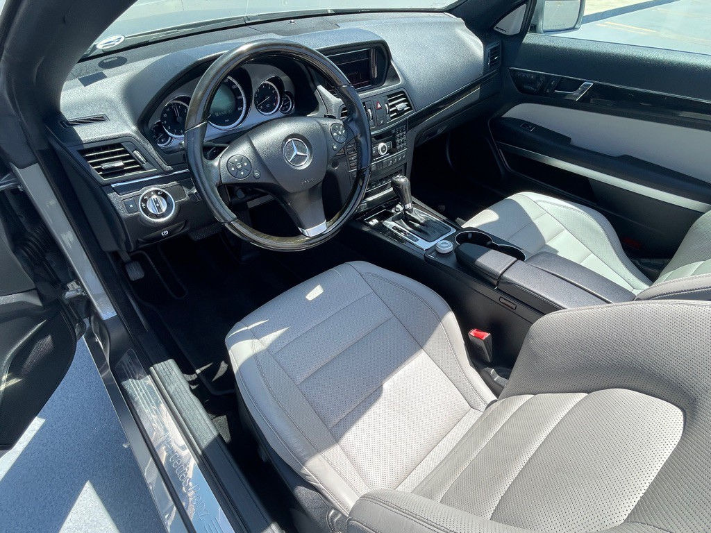 2011 Mercedes-Benz E-Class Image 80