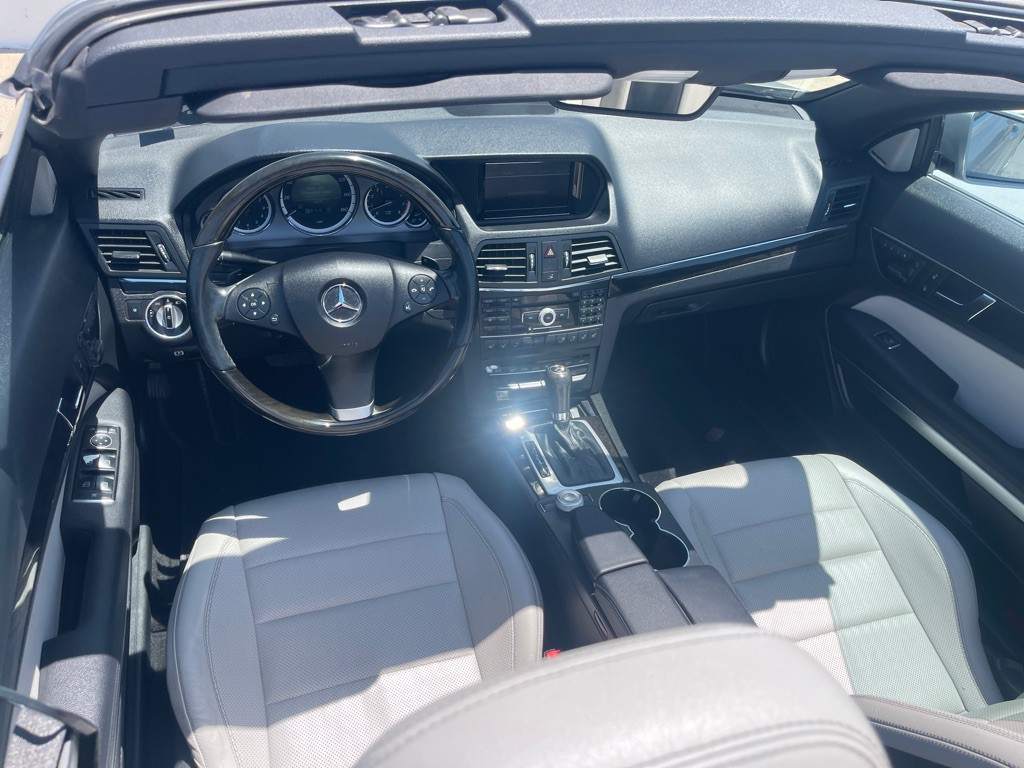 2011 Mercedes-Benz E-Class Image 86