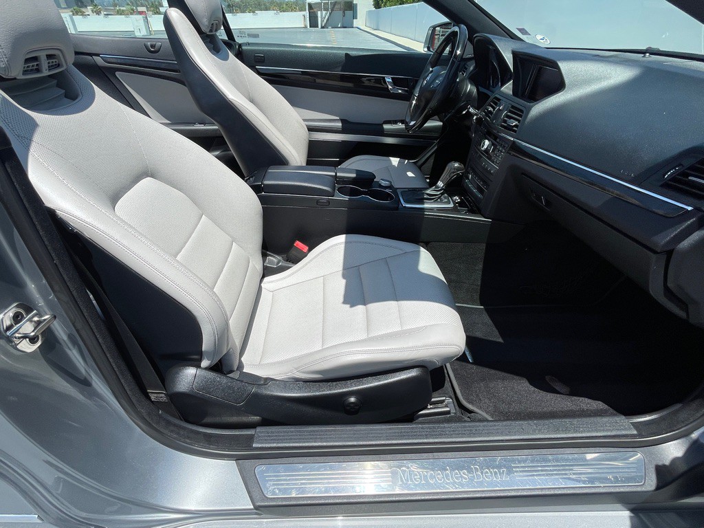 2011 Mercedes-Benz E-Class Image 87