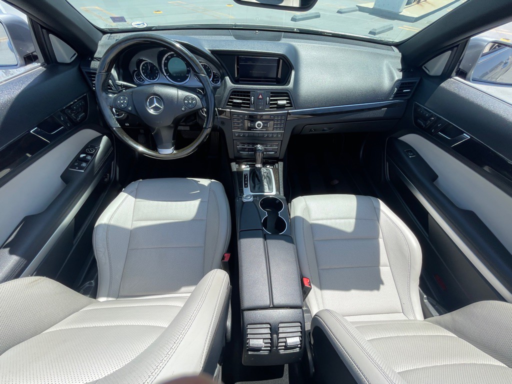 2011 Mercedes-Benz E-Class Image 101