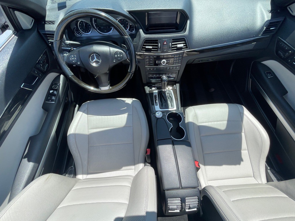 2011 Mercedes-Benz E-Class Image 103