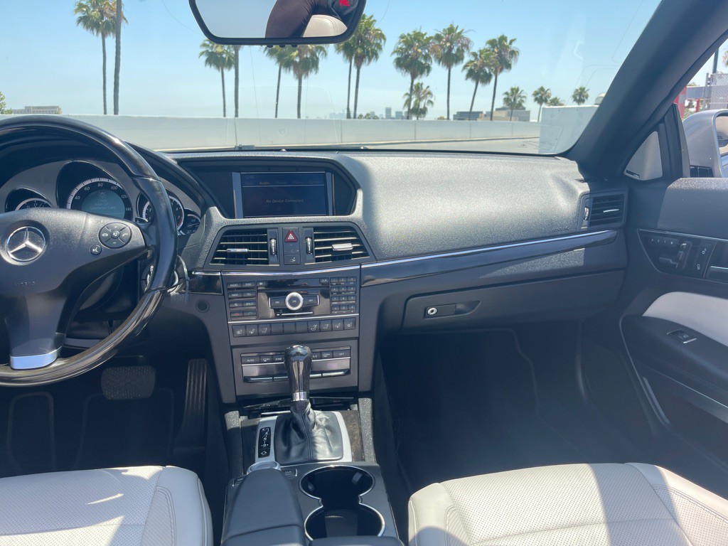 2011 Mercedes-Benz E-Class Image 111