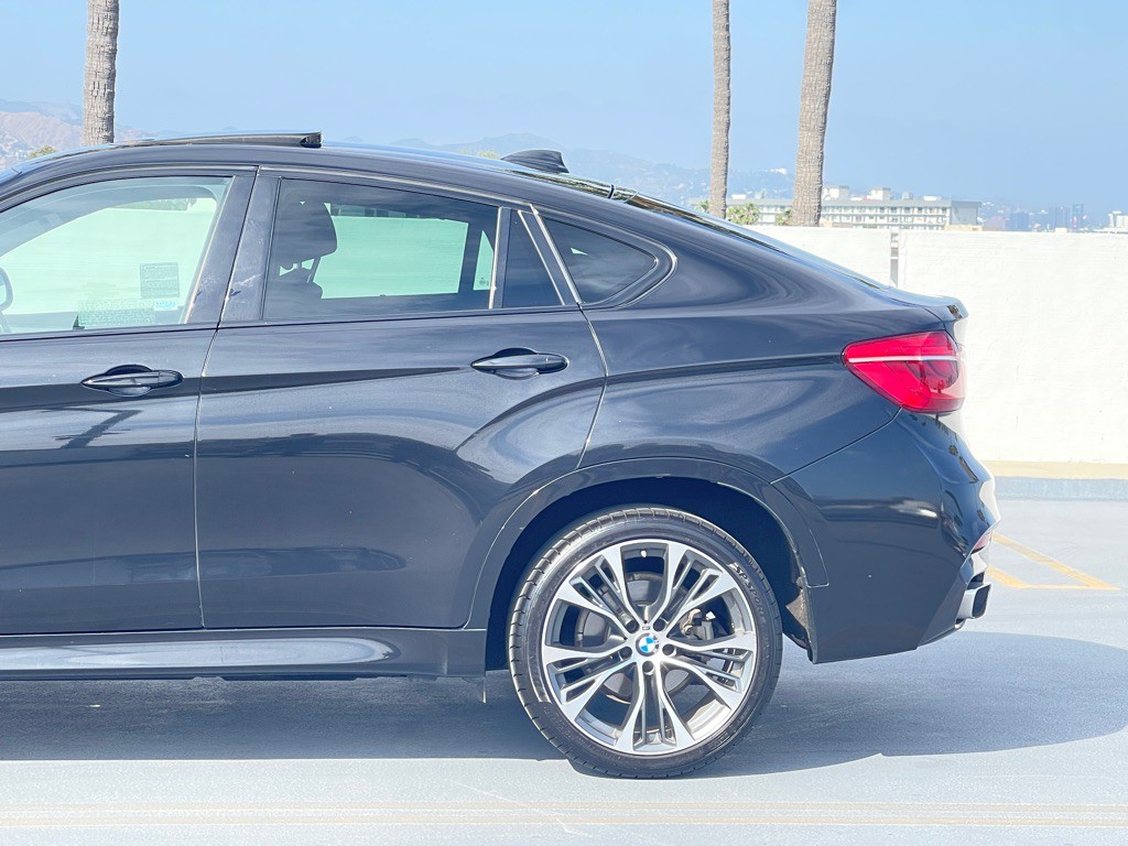 2019 BMW X6 Image 7