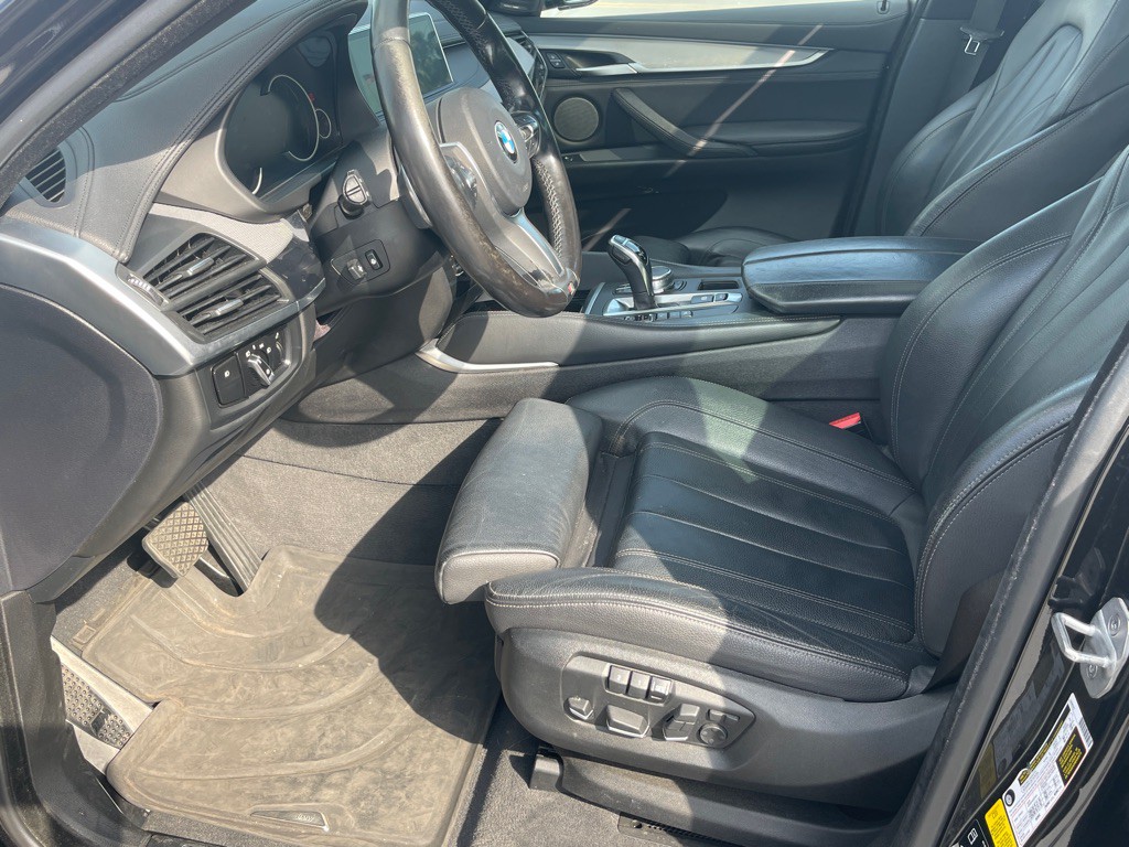 2019 BMW X6 Image 46