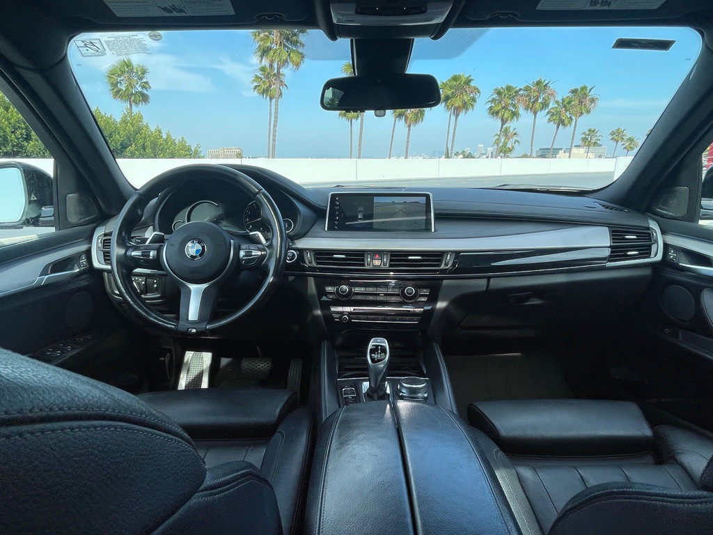 2019 BMW X6 Image 70