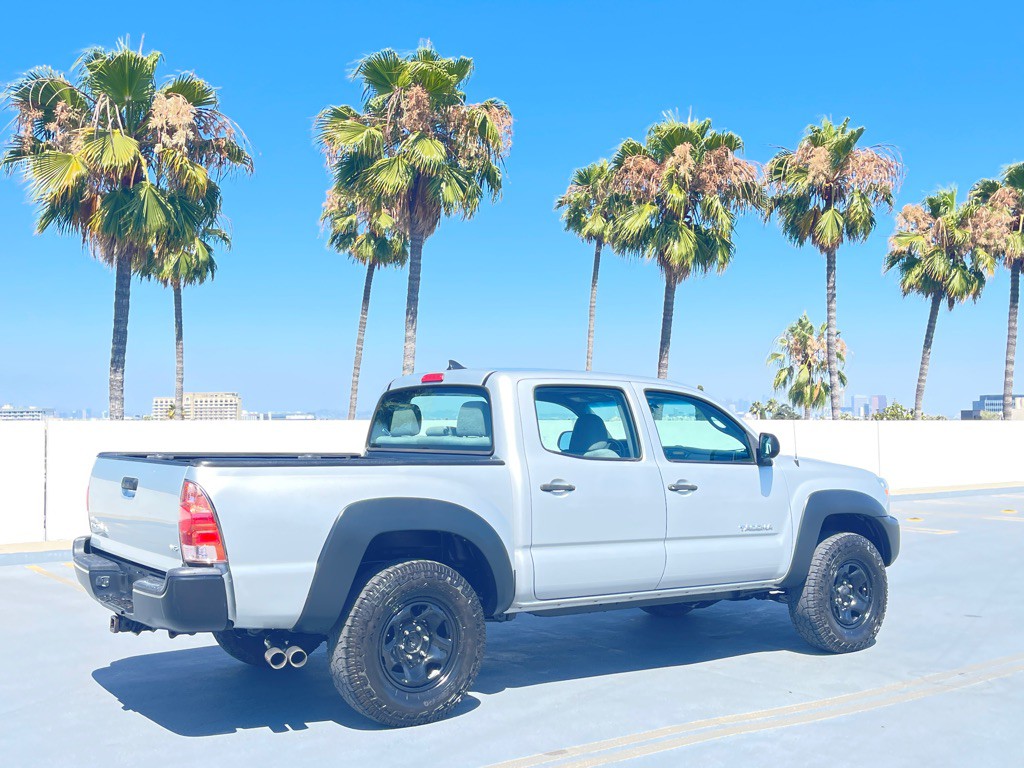 2012 Toyota Tacoma Image 40