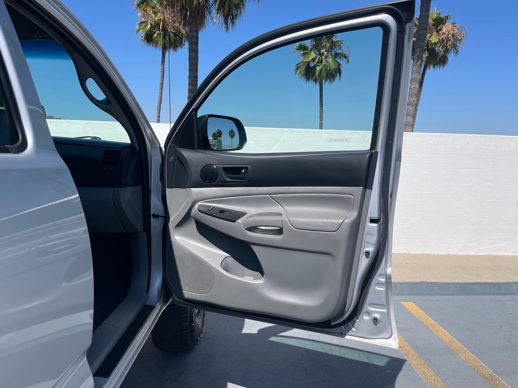 2012 Toyota Tacoma Image 50