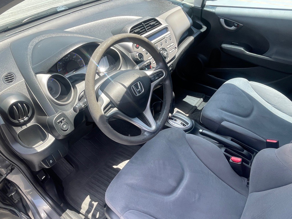2012 Honda Fit Image 5