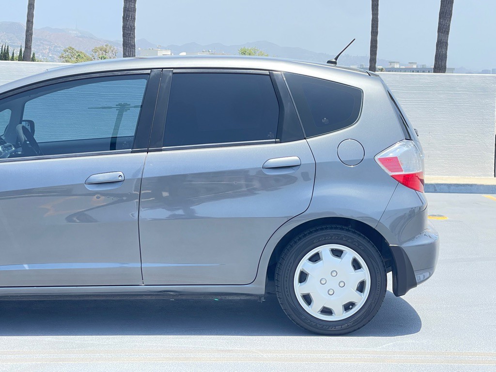 2012 Honda Fit Image 6