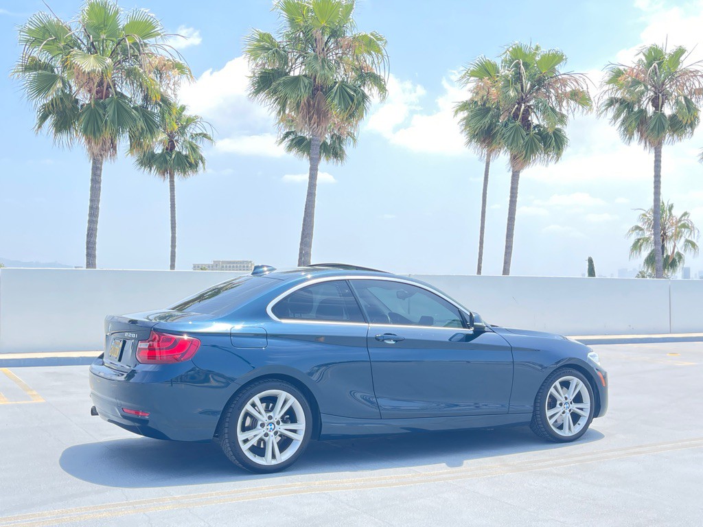 2015 BMW 2 Series Image 34