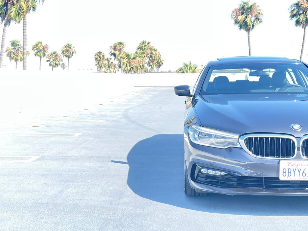 2017 BMW 5 Series Image 24