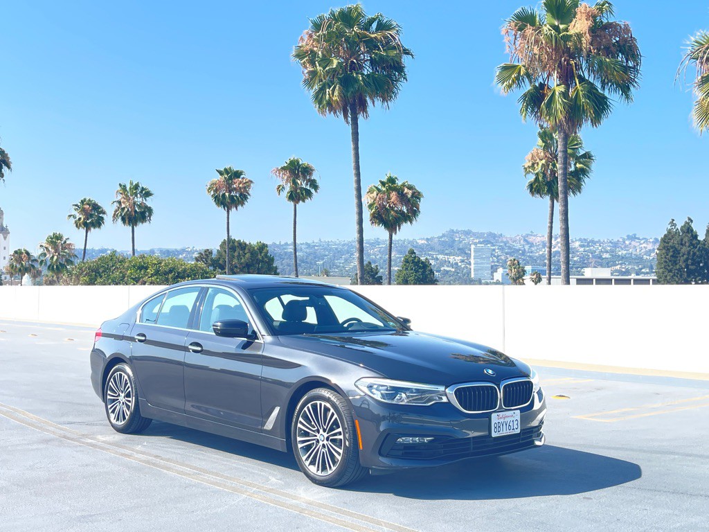 2017 BMW 5 Series Image 31