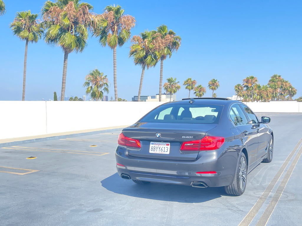 2017 BMW 5 Series Image 38