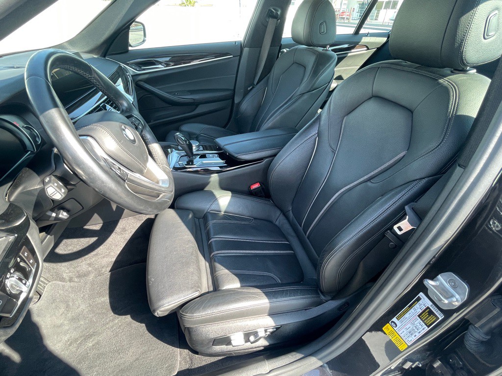 2017 BMW 5 Series Image 51
