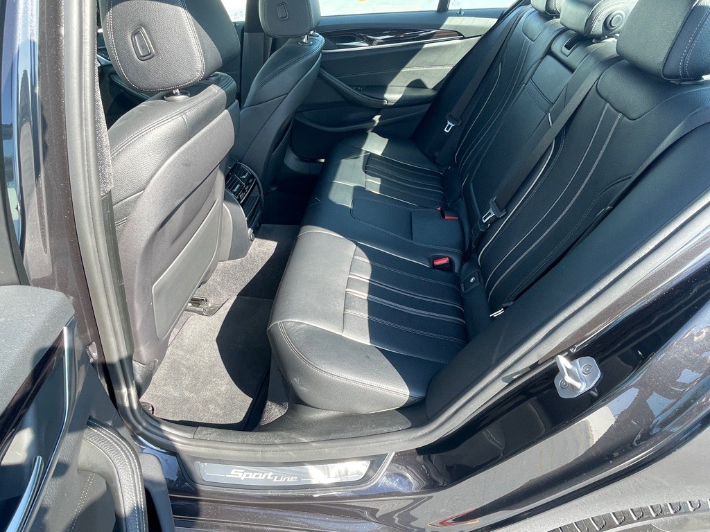 2017 BMW 5 Series Image 62