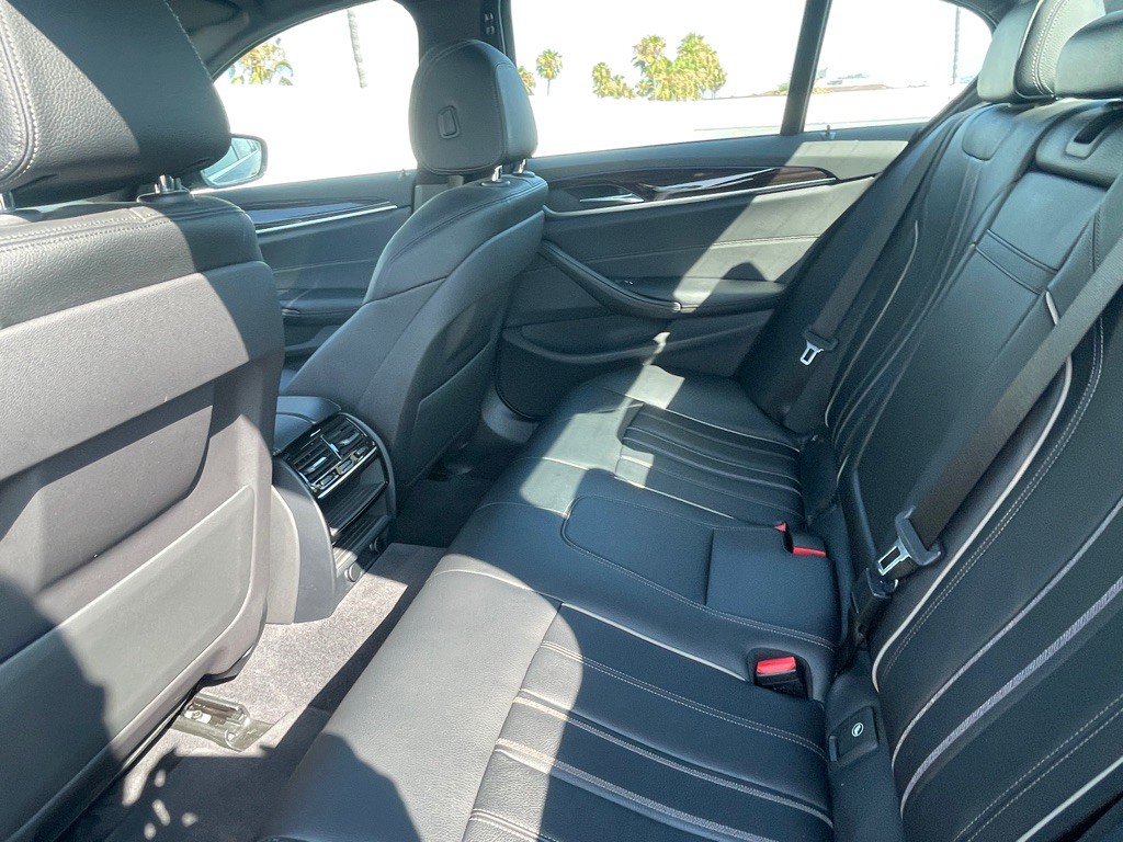 2017 BMW 5 Series Image 77