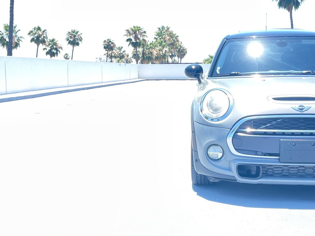 2018 MINI Cooper Image 19