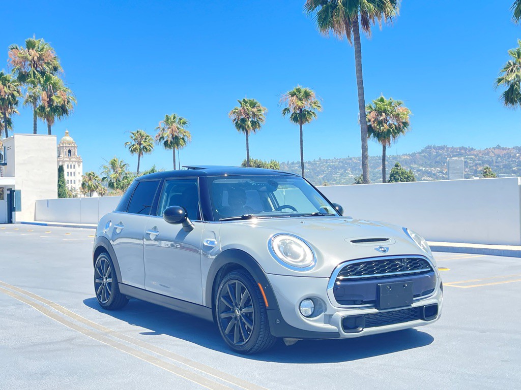 2018 MINI Cooper Image 26