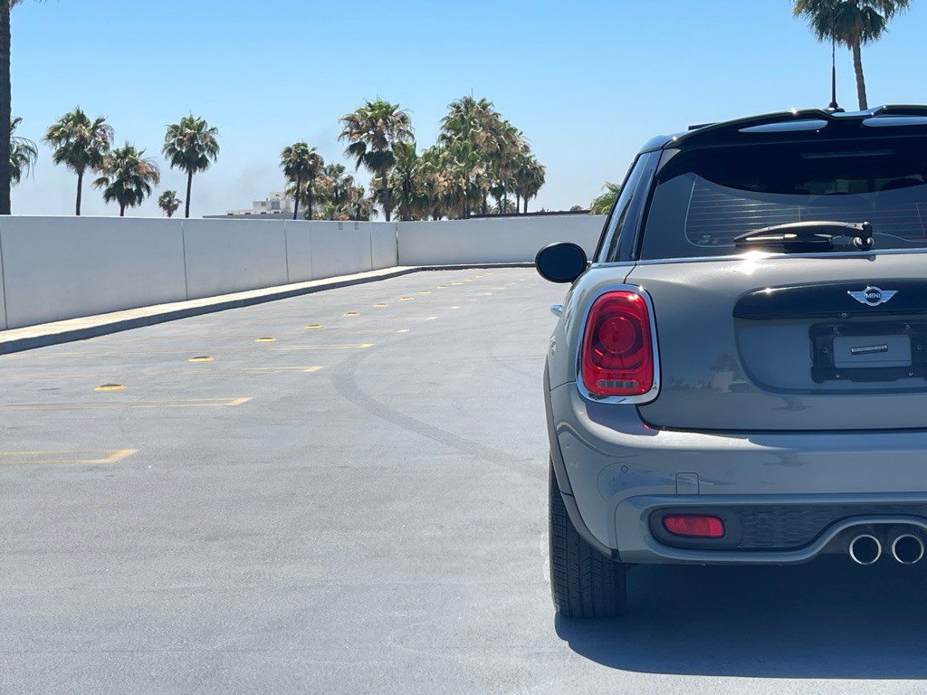 2018 MINI Cooper Image 36