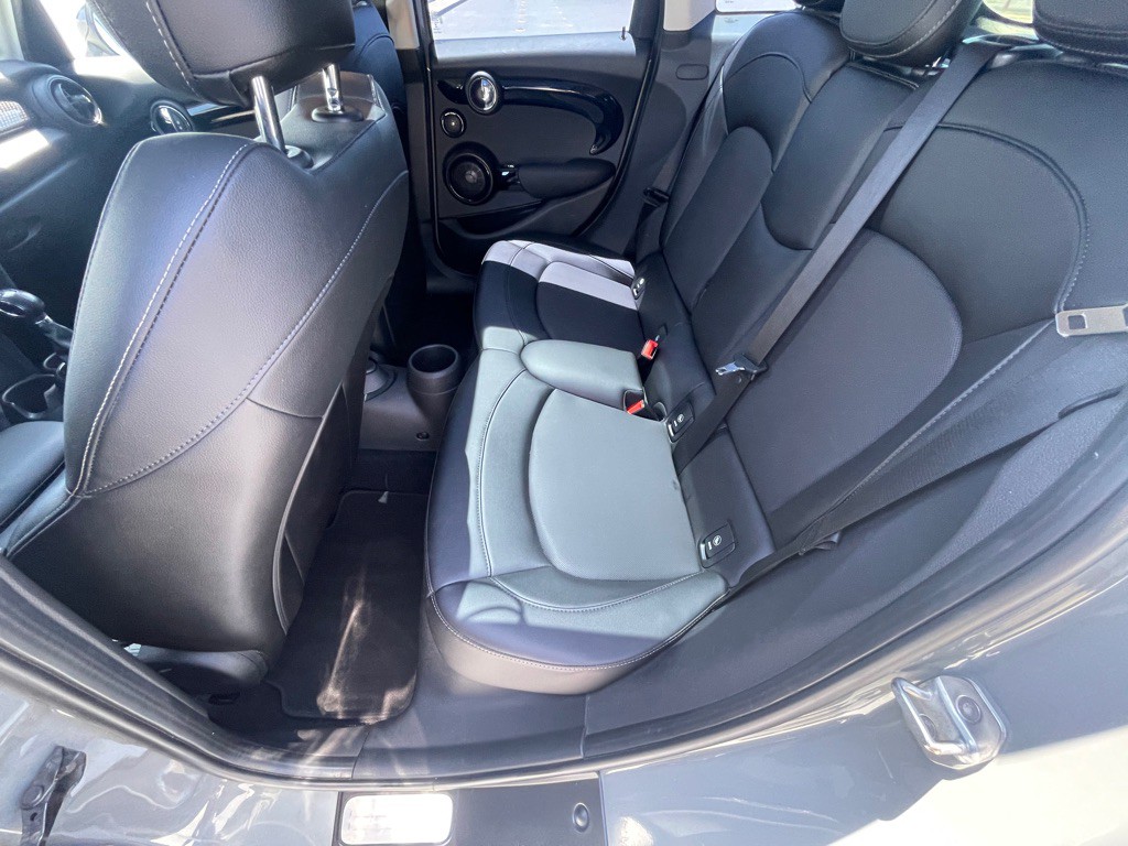 2018 MINI Cooper Image 49