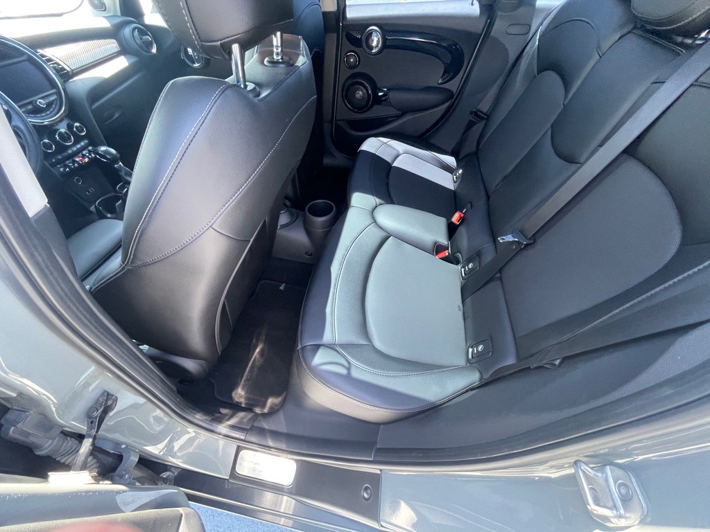2018 MINI Cooper Image 50