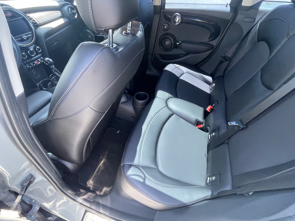 2018 MINI Cooper Image 53