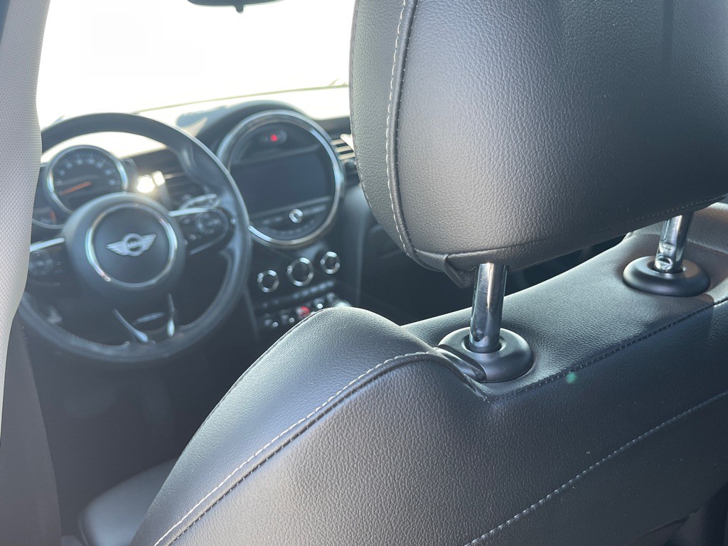 2018 MINI Cooper Image 59