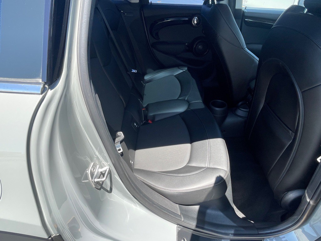 2018 MINI Cooper Image 64