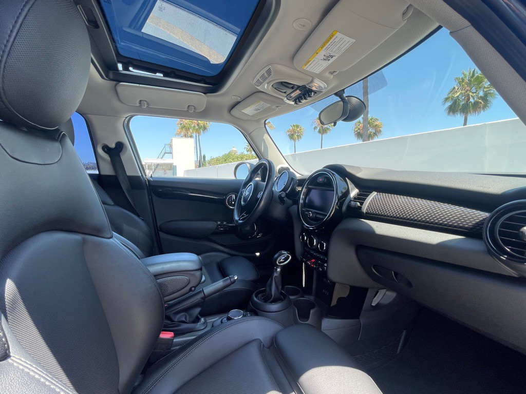 2018 MINI Cooper Image 79