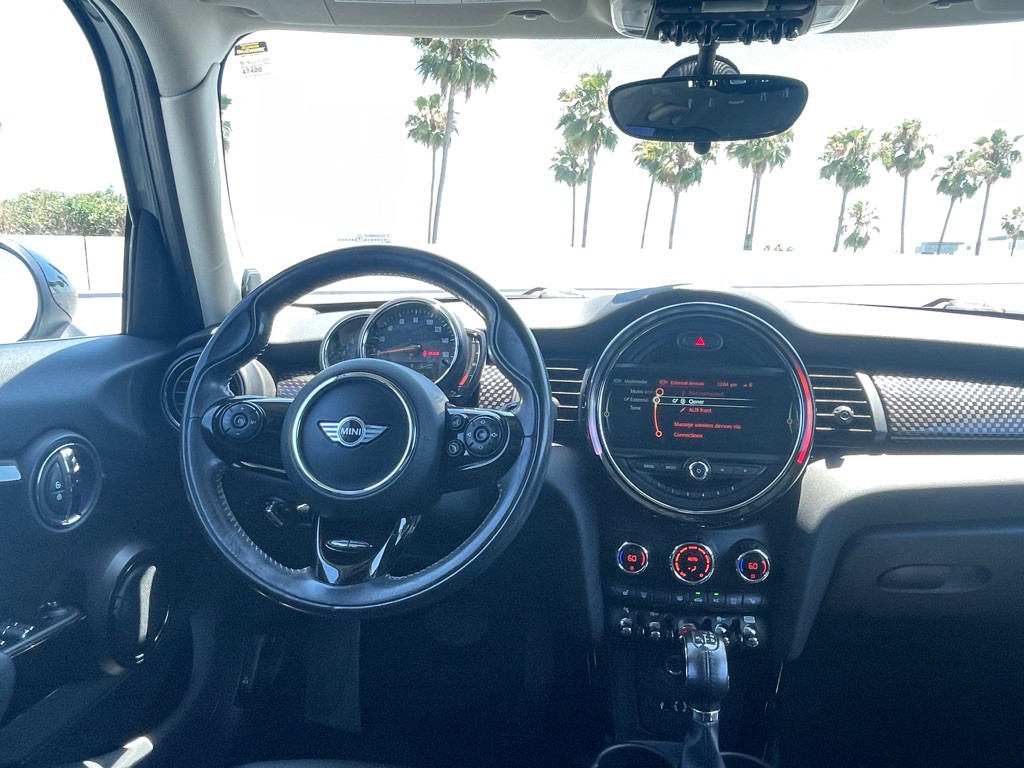 2018 MINI Cooper Image 90