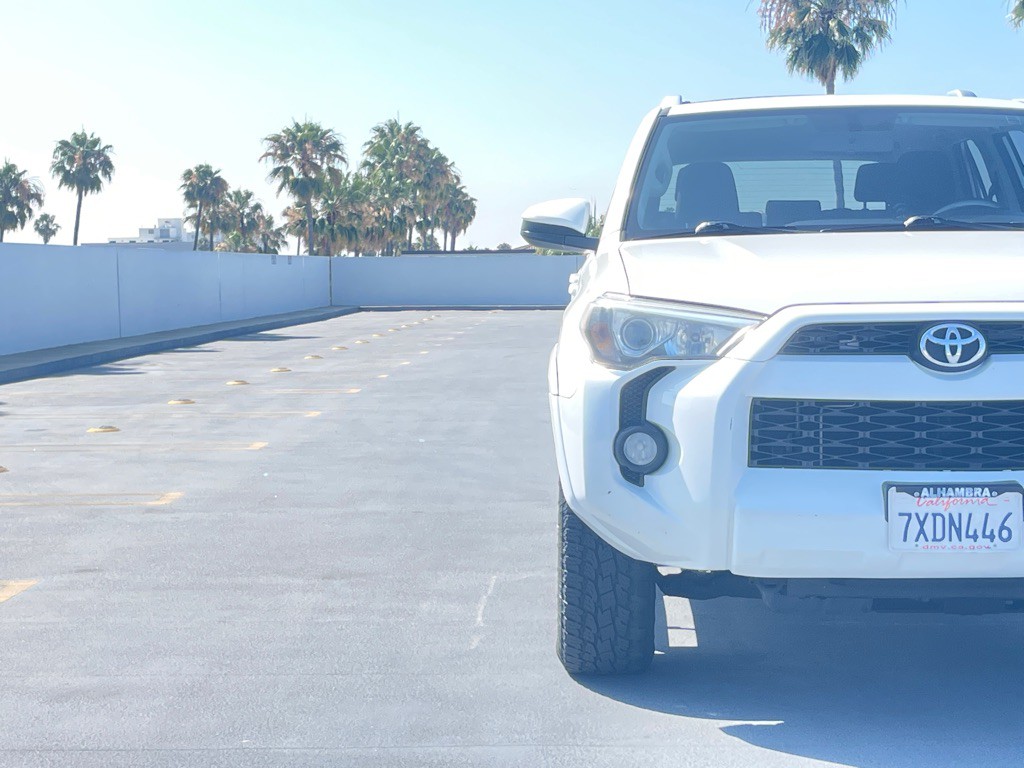 2017 Toyota 4Runner Image 24
