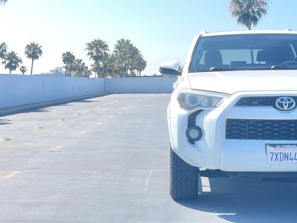 2017 Toyota 4Runner Image 25