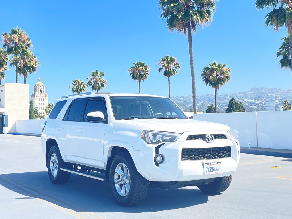 2017 Toyota 4Runner Image 31