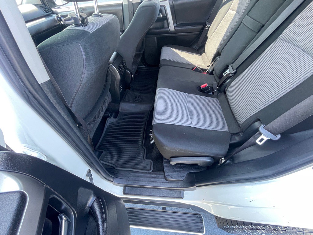2017 Toyota 4Runner Image 58